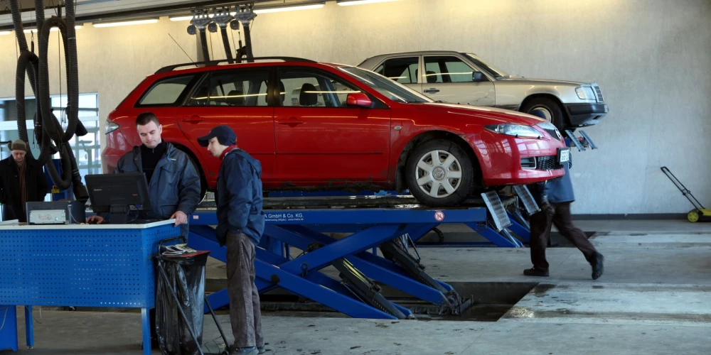 Transportlīdzekļu valsts tehniskā apskate Ceļu satiksmes un drošības direkcijā