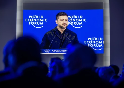 Volodimirs Zelenskis uzstājas Davosā (foto: Scanpix / EPA)