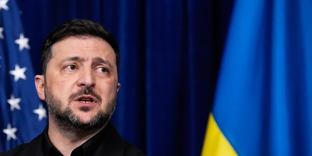 Ukrainas prezidents Volodimirs Zelenskis apliecināja, ka viņš ir vienojies ar Trampu par ASV drošības garantijām Ukrainai pēc iespējamā miera līguma noslēgšanas.