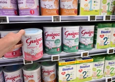 Populārākie zīdaiņu pārtikas uzņēmumi spiesti atsaukt savu produkciju