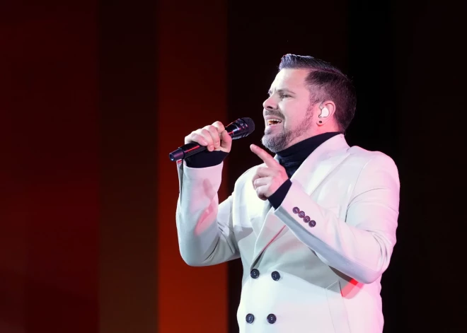 Busulis, Sirmais, Tiguls un citi mūziķi kritizē "Manai Dzimtenei" projektu un Paula vārda izmantošanu