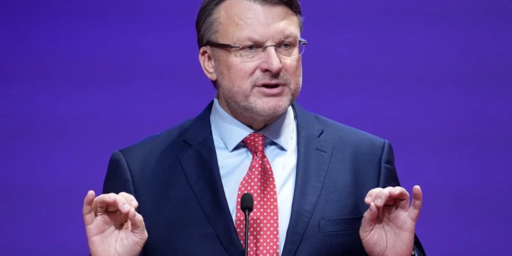 Partijas "Latvija pirmajā vietā" līderis Ainārs Šlesers. 