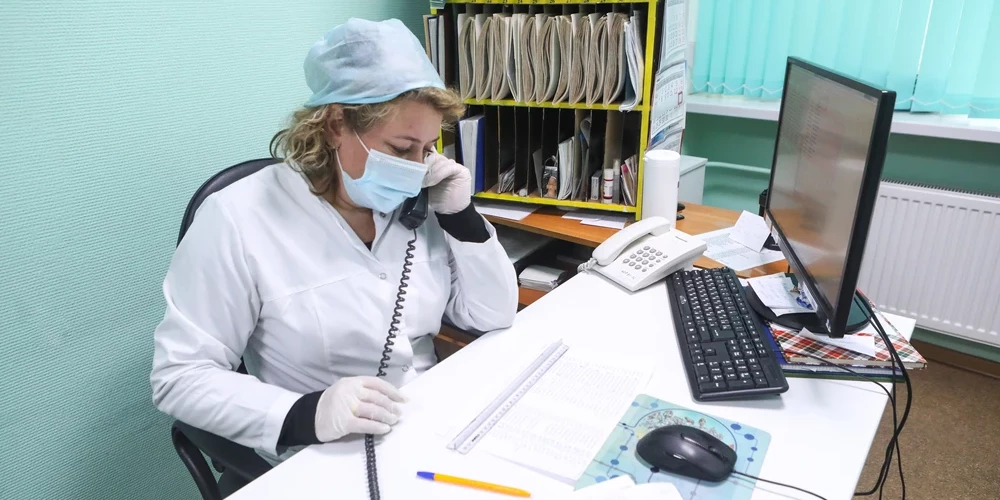 Суд признал незаконными пункты о штрафах для семейных врачей.