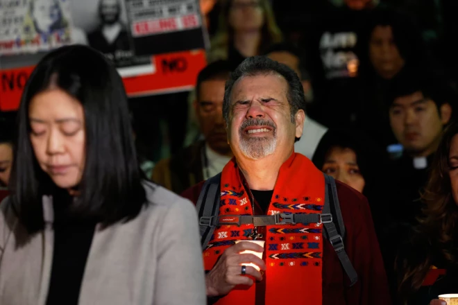 ASV imigrācijas policija Mineapolē nošauj vīrieti, izraisot protestus.