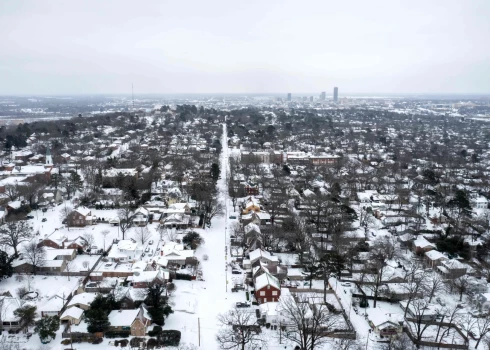 ASV vētras dēļ vairāk nekā 250 000 mājsaimniecību palikušas bez elektroapgādes. 