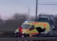 VIDEO: uz Salu tilta atkal noticis smags ceļu satiksmes negadījums