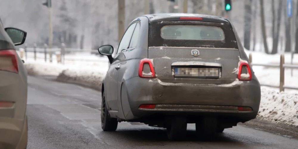 В Риге заметили весьма необычное транспортное средство.