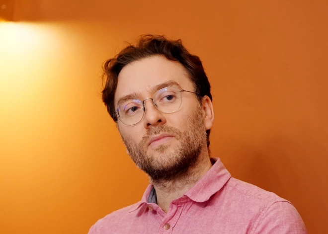 Kā pusaudzis nonāk līdz pašnāvības domām? Bērnu psihiatra skaidrojums vecākiem