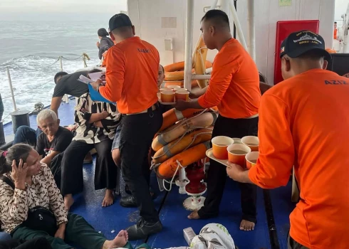  Vismaz 316 pasažierus izdevies izglābt, bet 15 gājuši bojā.