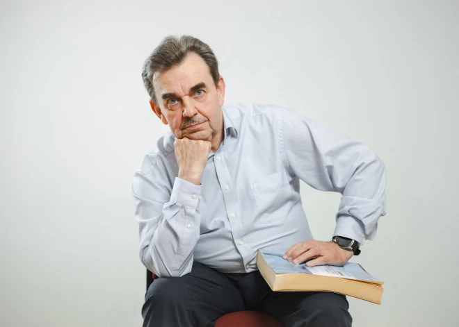 Cilvēks vada, MI izpilda: promptu inženierija kā nākotnes darba valoda