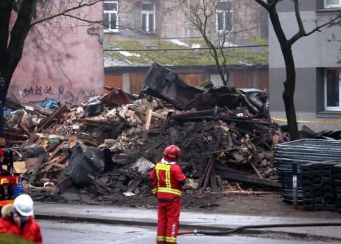 Взрыв газа в квартире на улице Мелнсила, 2, в Риге произошел в ночь на 31 декабря 2020 года.