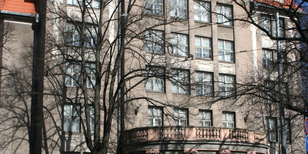 Здание Латвийского государственного архива на улице Безделигу и Латвийский государственный исторический архив на улице Слокас были включены в проект утепления и повышения энергоэффективности.