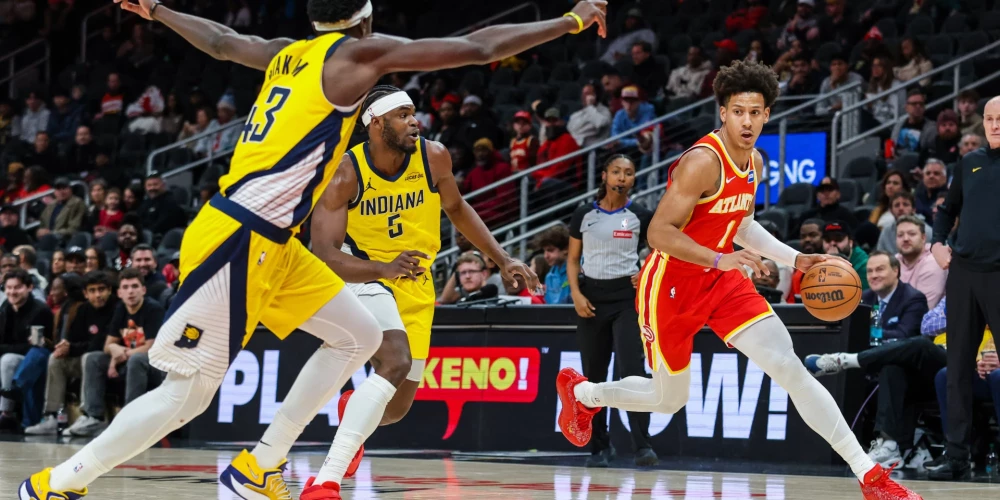 Bez traumētā Kristapa Porziņģa Atlantas "Hawks" spējusi izcīnīt trešo uzvaru pēc kārtas