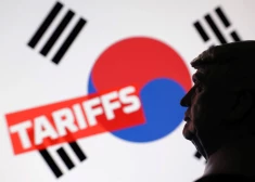 Tramps pacels muitas tarifus Dienvidkorejas precēm līdz 25%