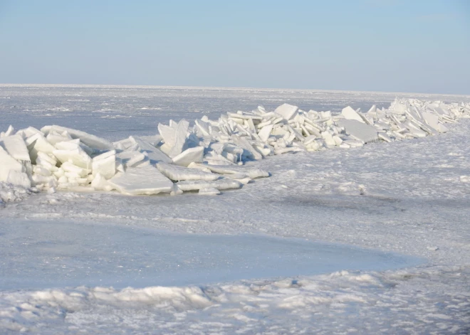 На Латвию надвигаются самые сильные морозы этой зимы; Рижский залив начнет замерзать