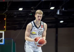 Viens no "Valmiera Glass"/ViA līderiem izmanto iespēju pārtraukt līgumu un dosies leģionāra gaitās