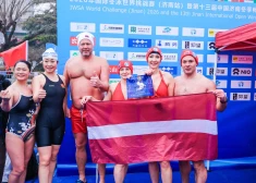 FOTO: “Mārupes aukstumpeldētāji” pārstāv Latviju Pasaules mēroga Ziemas peldēšanas sacensībās Ķīnā