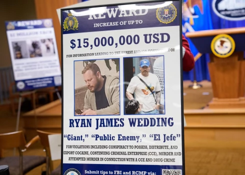 FIB paziņojums par atlīdzības piesolīšanu, lai arestētu Raienu Vedingu