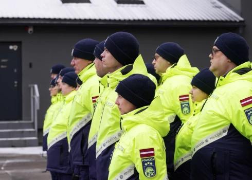 Valsts policijas darbinieki.