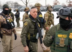 Trampa deportācijas kampaņas krīze: izskan runas, ka nīstais robežpatruļas komandieris Bovino pamet Mineapoli