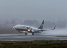 "Ryanair" soctīklos publicē negaidītu ieteikumu pasažieriem; daudzi ir neizpratnē