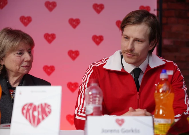 Grāmatas "Ercens" prezentācija.