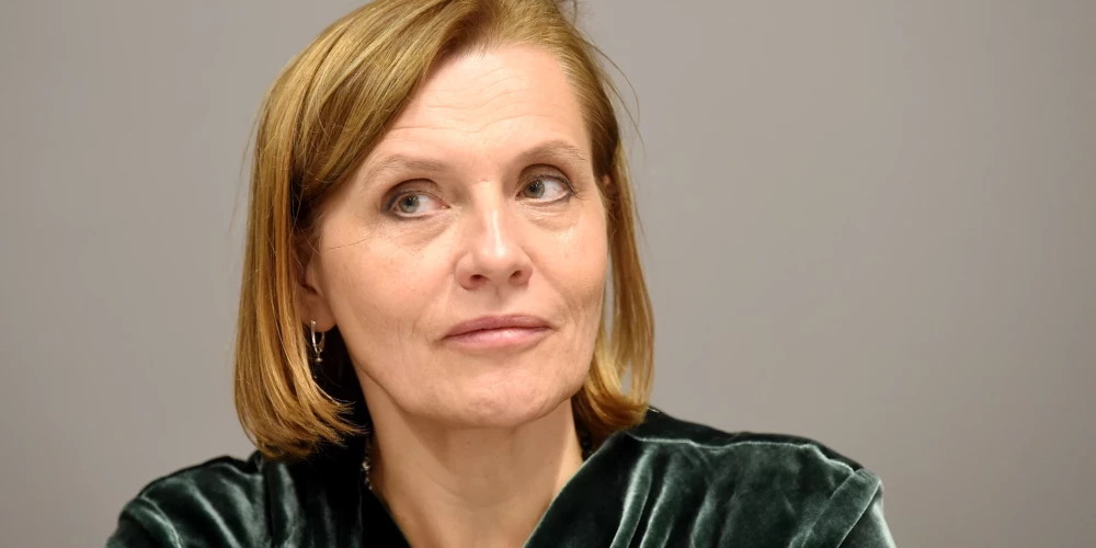 Nodibināts “Ārstes Ilzes Aizsilnieces fonds”.