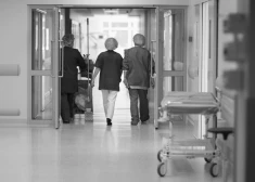 8 часов на полу в приемном отделении: в Италии онкобольной умер после унижения в больнице