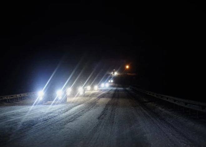 Negadījuma dēļ bloķēta Bauskas šoseja pie Codes