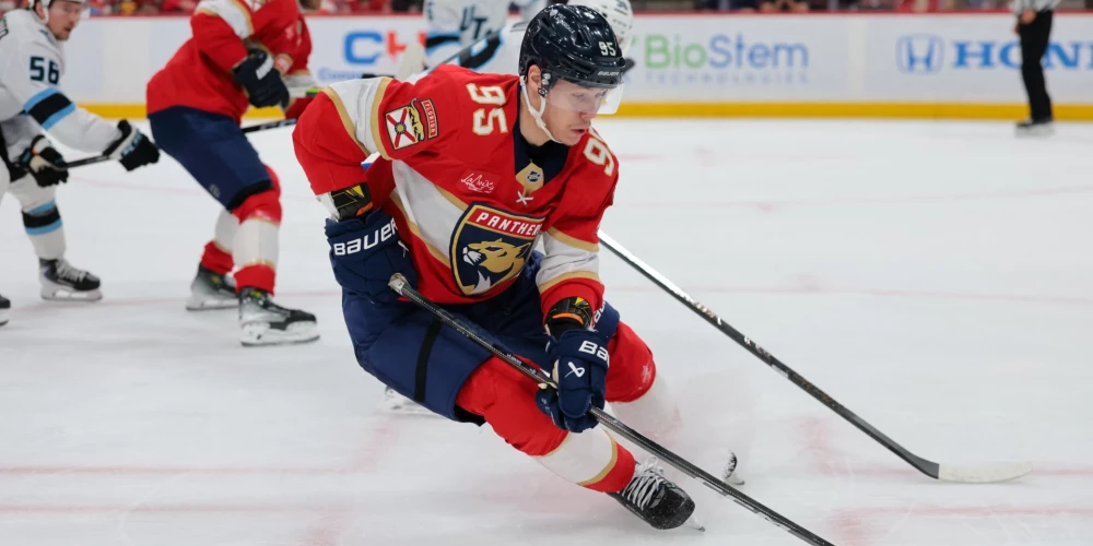 Latvijas uzbrucējs Sandis Vilmanis spēlēja astoņas minūtes un trīs sekundes.