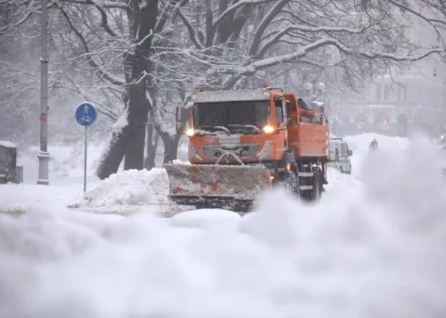 В некоторых местах толщина снежного покрова увеличилась на 9-10 сантиметров.
