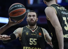 Neizmaksātas algas vairāku mēnešu garumā. Milzīgās problēmās nonācis Francijas basketbola flagmanis