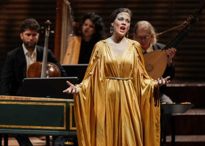 Liepājas koncertzālē Kleopatras stāsts atdzimst baroka gaismā