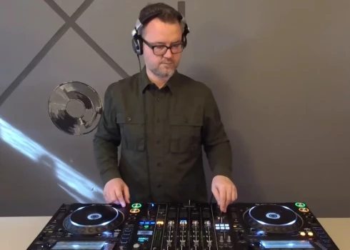 Богдан Таран - один из немногих диджеев Балтии, выступавших на фестивале Love Parade (платформа Baltic Groove Union) в Берлине, который в 2006 году открыл шоу Sensation White в Латвии и в 2008 году сыграл разогревающий сет на концерте Paul Van Dyk в Риге.