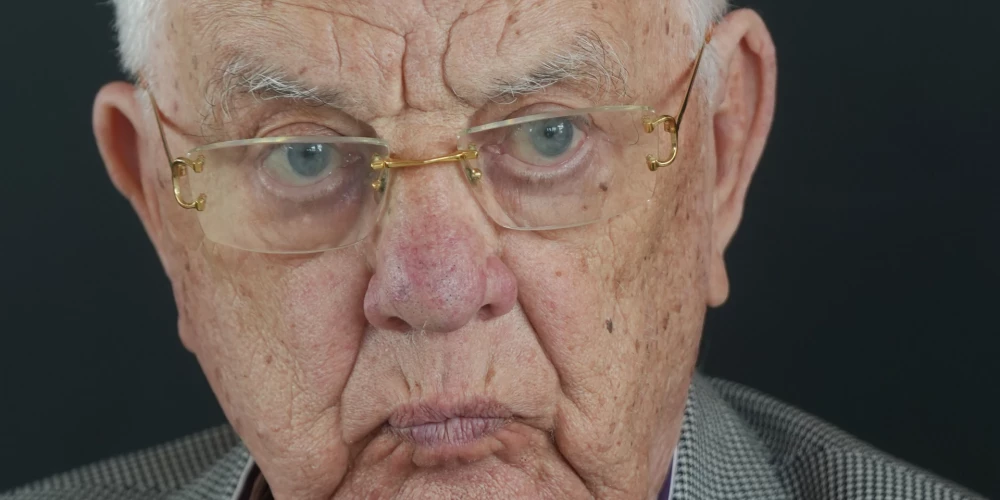 Раймонд Паулс.