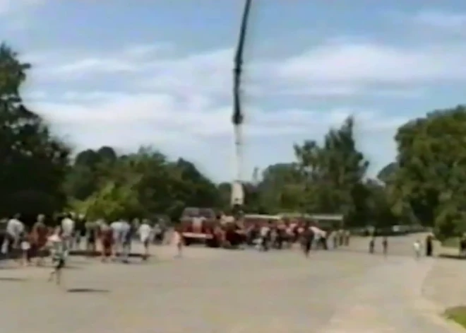 Талси, 28 июня 1997-го: семейный аттракцион на спецтехнике обернулся трагедией, о которой Латвия помнит до сих пор