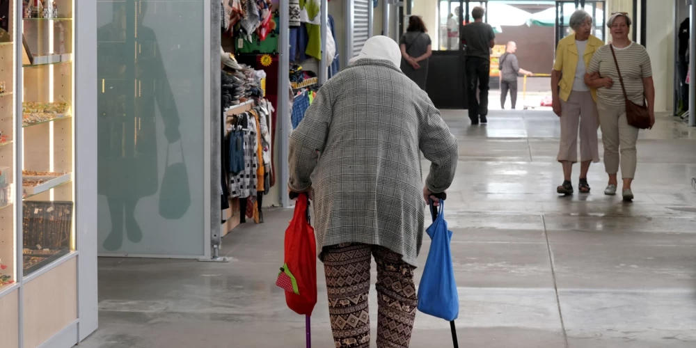 Virkne tirgotāju neapmierināti ar būtisku nomas maksu kāpumu Rīgas Centrāltirgū.