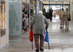 Tirgotāji ceļ trauksmi par nomas maksām Centrāltirgū: atsevišķās vietās kāpums līdz pat 79%