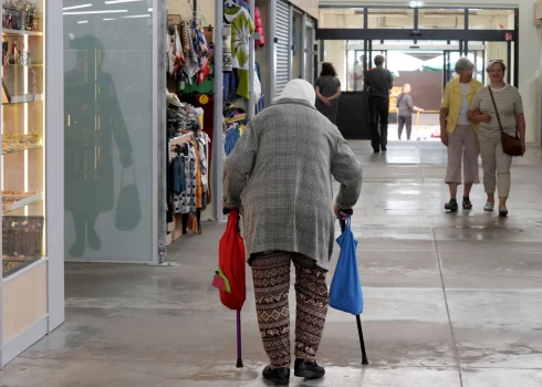 Virkne tirgotāju neapmierināti ar būtisku nomas maksu kāpumu Rīgas Centrāltirgū.
