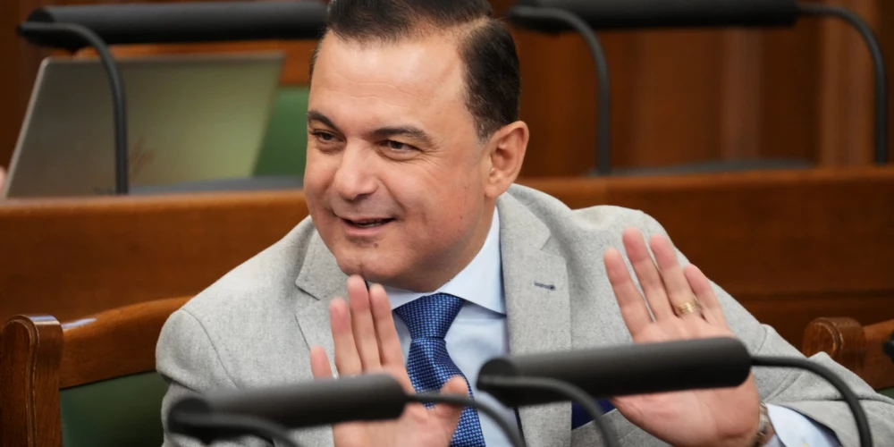 Министр здравоохранения Хосам Абу Мери заявил, что реформа больниц неизбежна из‑за нехватки медиков.