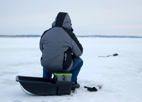 No 29. janvāra atļauts atrasties uz Daugavas ledus, nosakot aizliegumu noteiktā upes posmā.