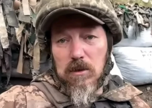 Roberts Brovdi jeb "Madjārs" ir pārliecināts, ka lielākā daļa sadursmju ar ienaidnieku ir jāveic no attāluma.