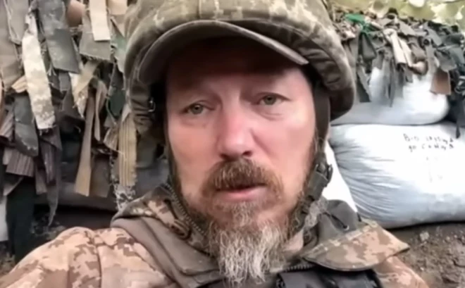 Roberts Brovdi jeb "Madjārs" ir pārliecināts, ka lielākā daļa sadursmju ar ienaidnieku ir jāveic no attāluma.