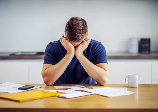 Грустная арифметика: каждому четвертому жителю Латвии накоплений хватит максимум на пару месяцев