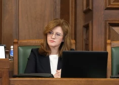 Zanda Kalniņa-Lukaševica: "Pasaule ir sajukusi prātā"