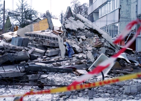 Взрыв газа в многоквартирном доме на улице Баускас в Риге произошел 2 января.