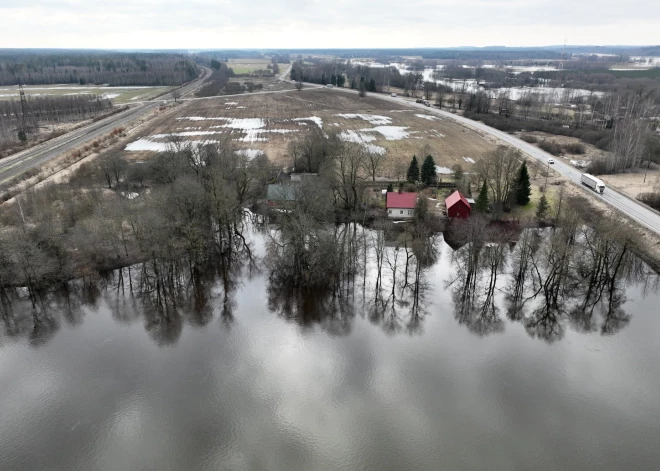 Latvijā oficiāli noslēgta 1990. gadā sāktā zemes reformas programma par īpašuma atgriešanu