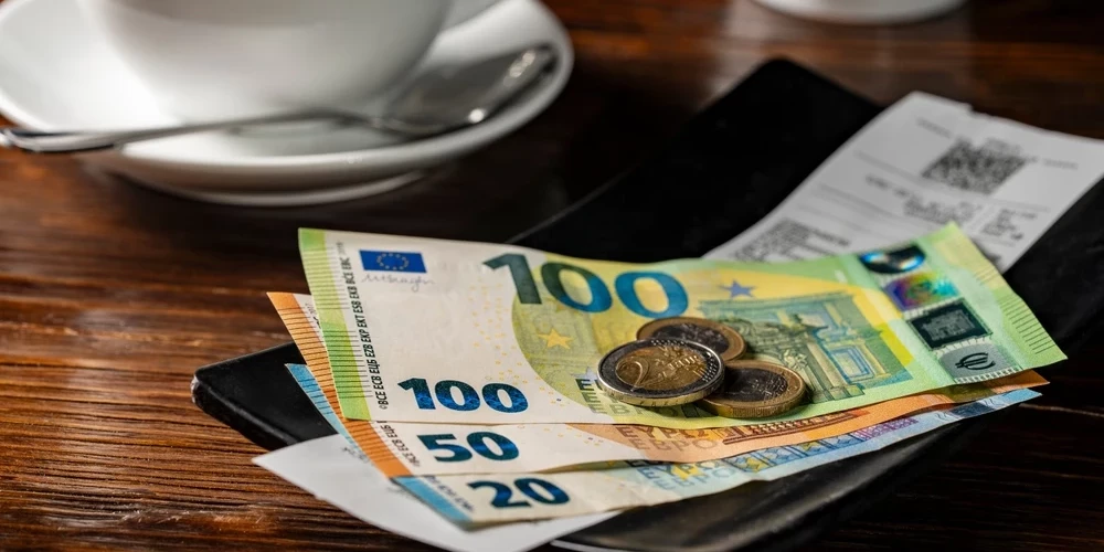 Рижские рестораны способны удивить любого размерами своих счетов.