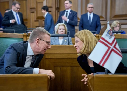 Эдгар Ринкевич и Эвика Силиня.