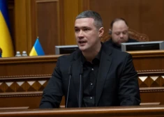 Ukraina kopā ar Masku strādā pie tā, lai bloķētu "Starlink" izmantošanu Krievijas dronos